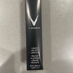 V Kosmetik creamy liquid velvet lipstick